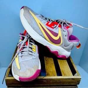 Nike Giannis Immortality 3 Basketball Shoes Sneakers Tennis Woman’s Size 8.5